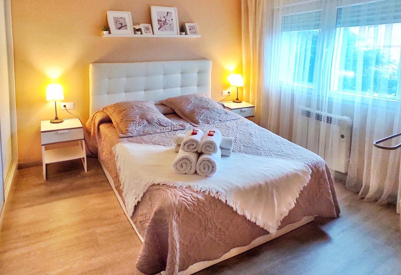 Bergondo Casa En Cortinan 아파트 외부 사진